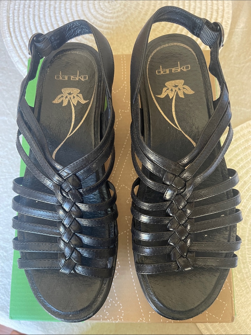 Dansko Dana sandal 38 excellent condition